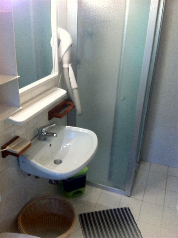 De Ros Bed & Breakfast Salo